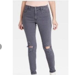 Universal Threads smooth and sculpting skinny jeans size 2 regular